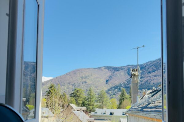 PHOTO-2026-04-08-12-52-51